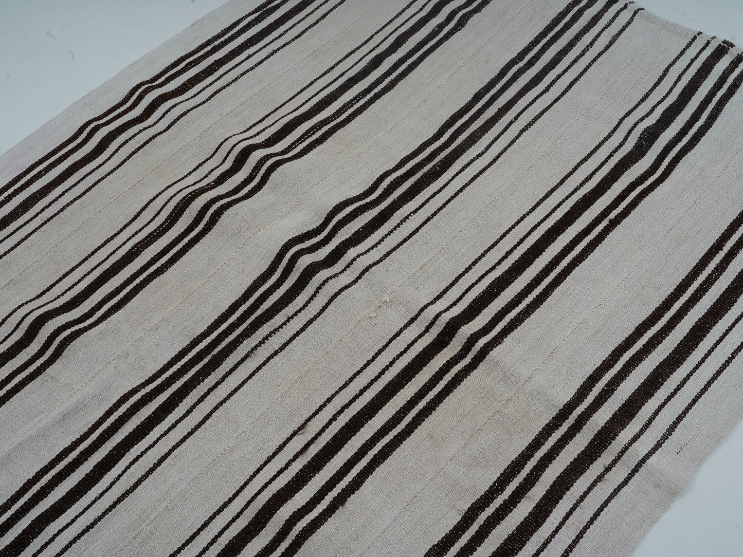Area Striped Kilim Rug, Turkish Vintage Kilim Rug, Handmade Unique Kilim Rug, Living Room Rug, Kilim Rug 5x7, Neutral Muted Rug, 12778
