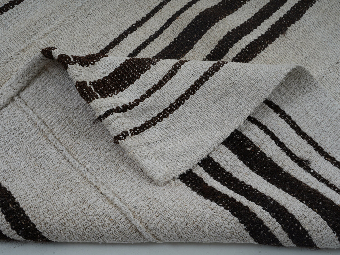 Area Striped Kilim Rug, Turkish Vintage Kilim Rug, Handmade Unique Kilim Rug, Living Room Rug, Kilim Rug 5x7, Neutral Muted Rug, 12778