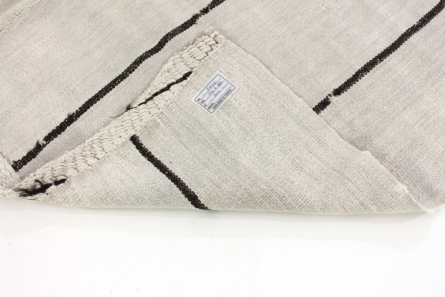 Hemp Kilim Rug,Vintage Kilim,Turkish Kilim,Area Kilim Rug, Small Bedroom Kilim Rug,White Black Kilim Rug,5826