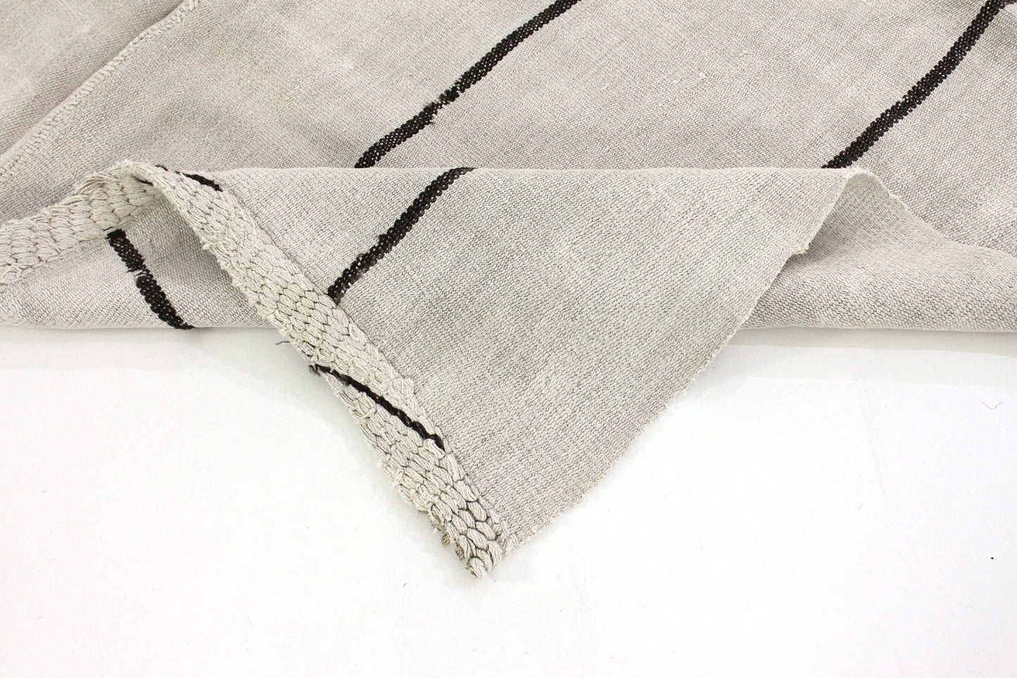 Hemp Kilim Rug,Vintage Kilim,Turkish Kilim,Area Kilim Rug, Small Bedroom Kilim Rug,White Black Kilim Rug,5826