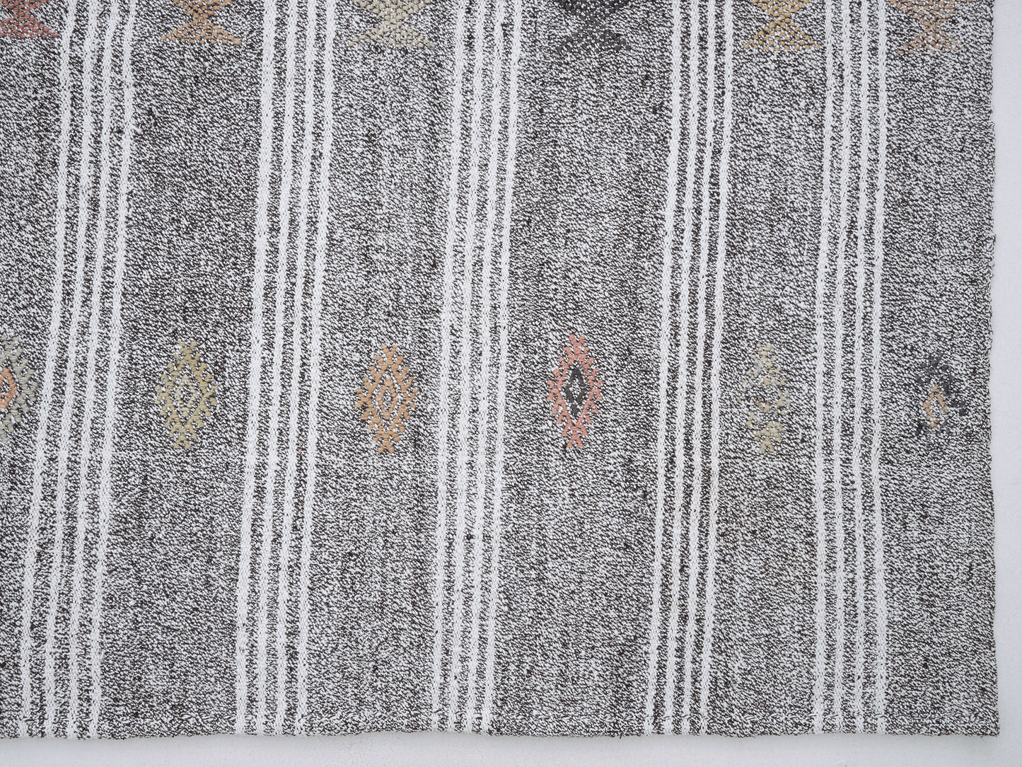 White Striped Kilim Rug, Turkish Kilim Rug, Kilim Rug 6x9, Kilim Rug, Unique Rug, Living Room Rug, Vintage Kilim, Neutral Rug, 12187