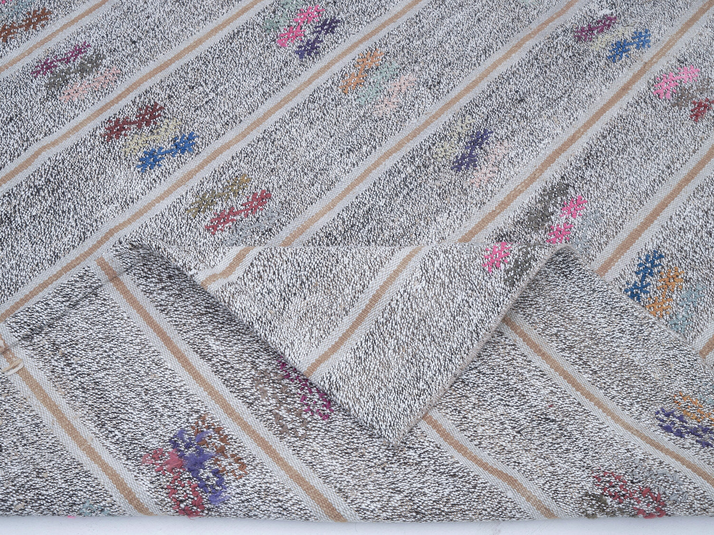 Handmade Kilim Rug, Turkish Vintage Kilim Rug, Area Faded Kilim Rug, Neutral Muted Rug, Living Room Rug, Gray Rug, Kilim Rug 4x7, 12221