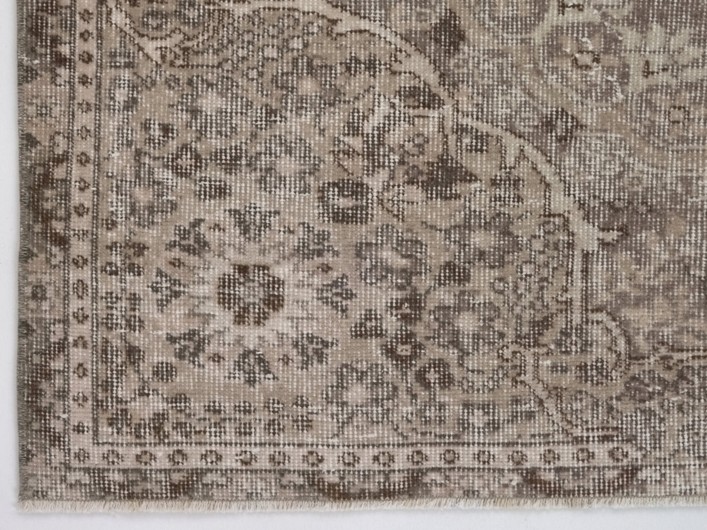 Antique Turkish rug, Neutral Oushak Rug, 5x8 Rug, Vintage Rug, Carpet rug, Area rug, Handwoven rug, Unique rug, Farmhouse rug, 10257