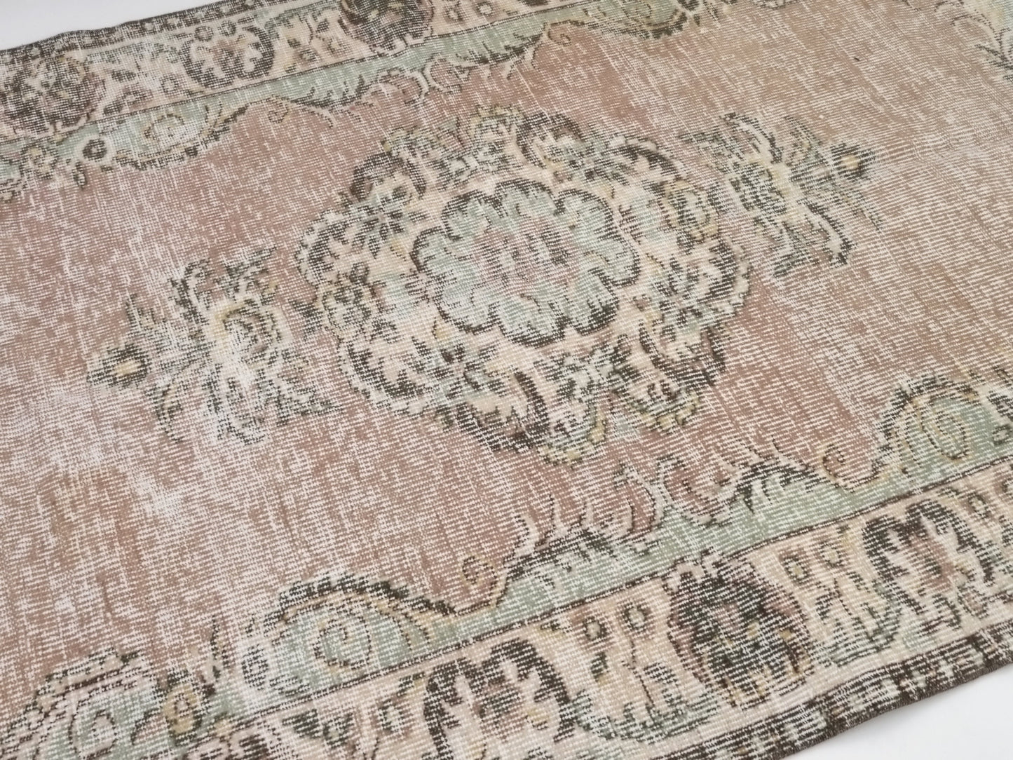 Faded Rug, Area rug 5x8, Oushak Rug, Turkish Rug, Vintage Rug, Carpet rug, Nursery rug, Office rug, Unique rug, Bohemian rug, Rug, 10263