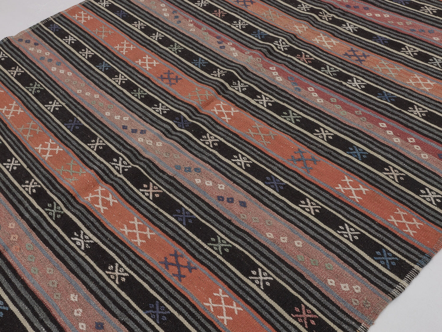 Turkish Kilim, Kilim Rug, Vintage Kilim, Handmade Anatolia Floor Kilim Rug, Area Muted Kilim Rug, Entryway Rug, Kilim Rug 6x11, 11183