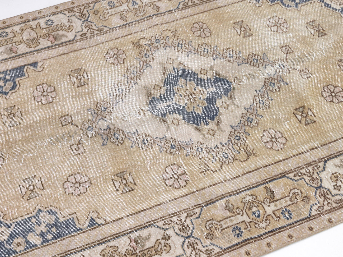 Turkish Rug, Vintage Area Rug, Oushak Handmade Rug, Primitive Rustic Rug, Office Rug, Turkey Rug, Anatolia Faded Rug, Rug 4x6, 10364