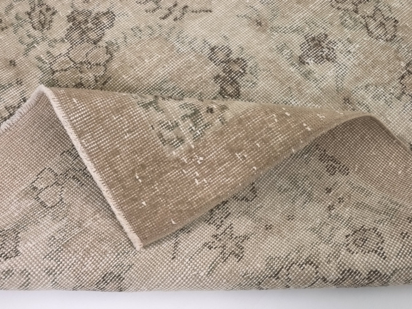 Wool Turkish Rug, Small Area Rug, Vintage Oushak Rug, 4x7 Rug, Handmade Rug, Vintage Small Rug, Bedroom rug, Office rug, Floral rug, 9631