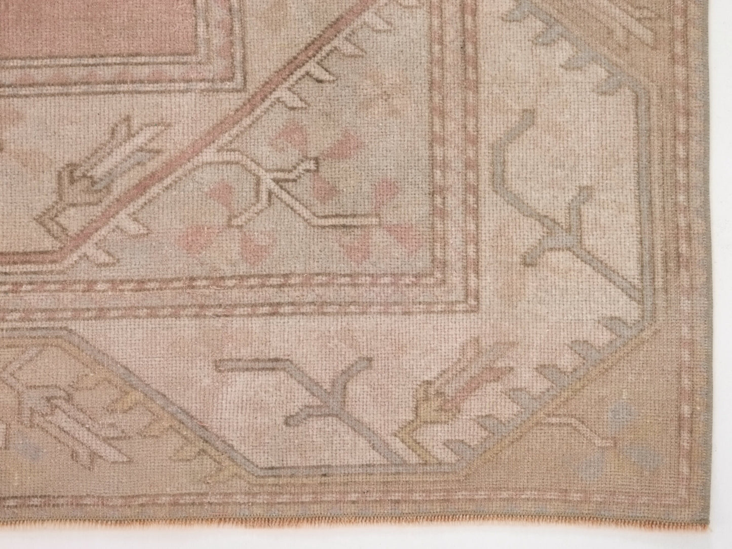 5x8 Beige Anatolia Vintage rug , Oushak Handmade Old Rug , 5x8 Turkish Floor rug , Area rug ,Unique rug, Neutral rug, 9957