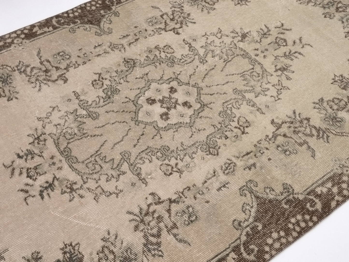 Neutral Rug, Beige Small Rug, Vintage Carpet, Turkish Carpet, Area Rug, 4x7 Rug, Faded Oushak Rug, Wool Handmade Rug, Entryway rug, 8951