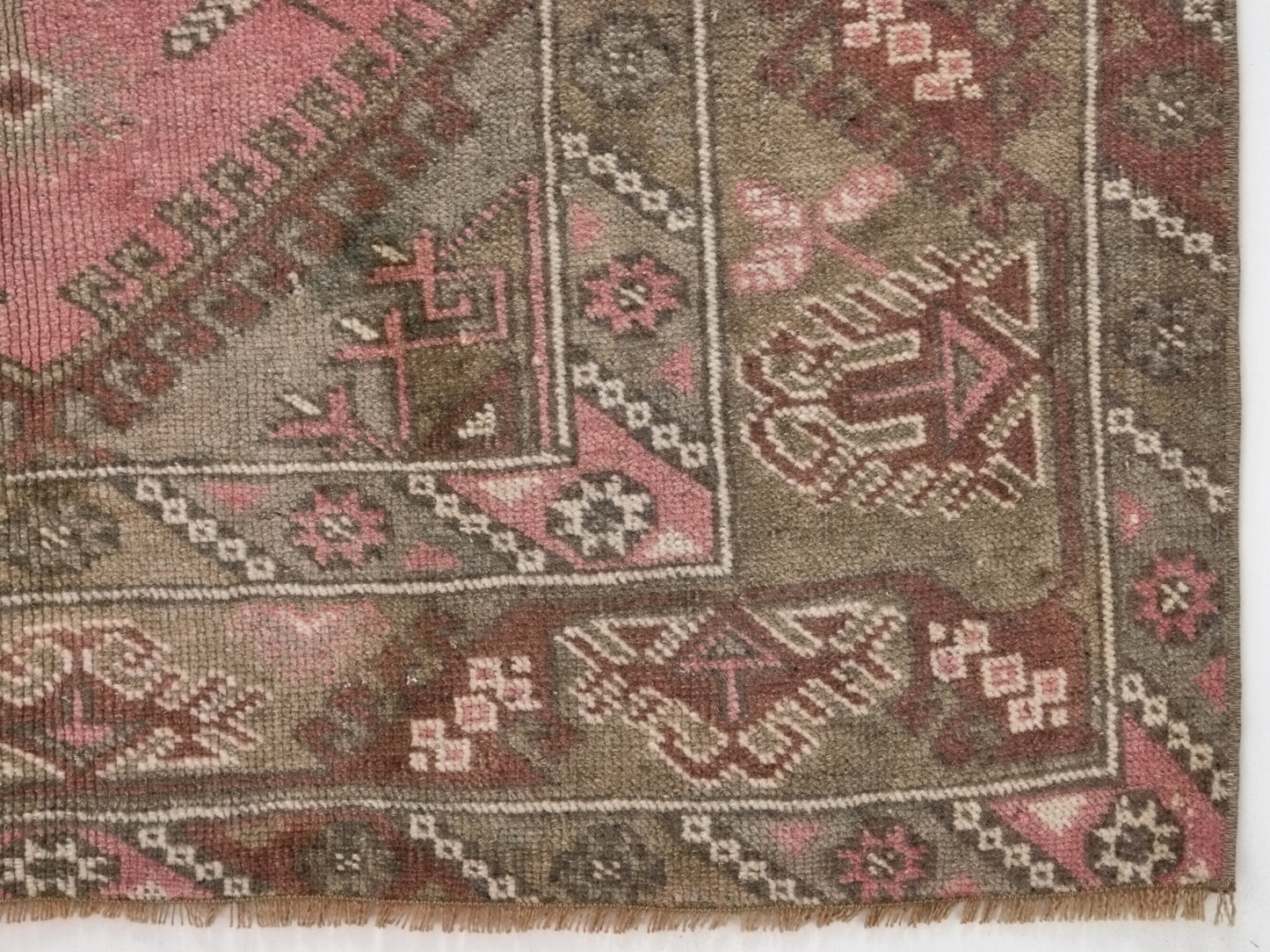Small Antique Oushak Rug, Turkish Vintage Oushak Rug, Bedroom rug, Unique Rug, Anatolia rug, Handmade rug, Area rug 4x6, 10050