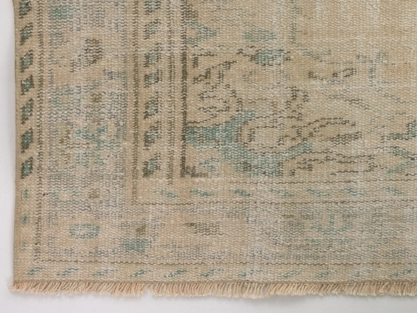 Turkish Neutral Rug, Vintage Rug, Area Rug, Beige Rug 6x9, Faded Rug, Muted Handmade Oushak Rug, Bedroom rug, Entryway rug, 9479