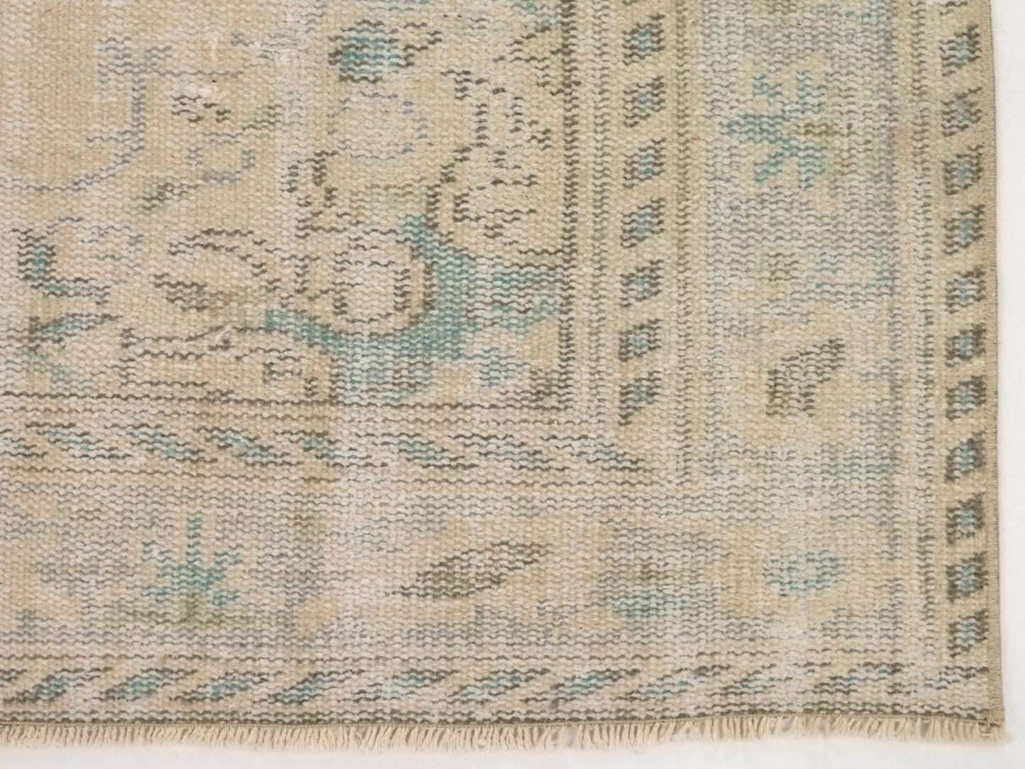 Turkish Neutral Rug, Vintage Rug, Area Rug, Beige Rug 6x9, Faded Rug, Muted Handmade Oushak Rug, Bedroom rug, Entryway rug, 9479
