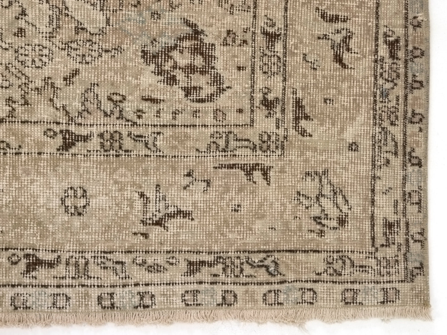 Turkish Neutral Rug, Vintage Rug, Area Rug, Beige Rug 6x9, Faded Rug, Muted Handmade Oushak Rug, Bedroom rug, Entryway rug, 8973