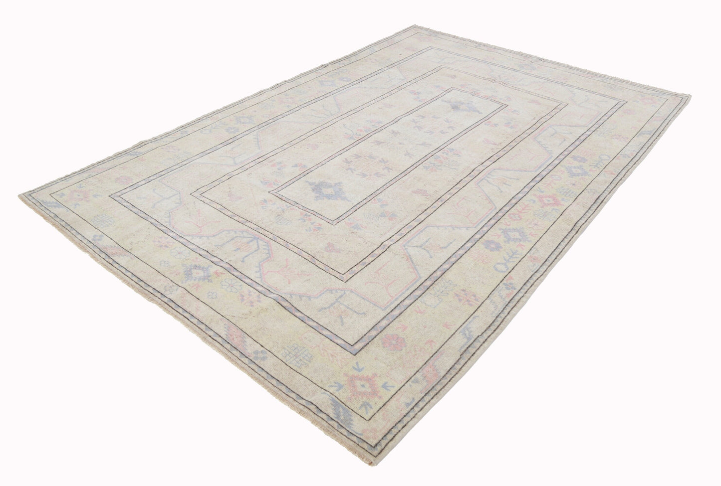 Rug 7x10, Floral Vintage Rug, Beige Oushak Rug, 1970's Turkish Rug, Unique Rug, Anatolia rug, Carpet rug, Bedroom rug, Bohemian rug, 7124
