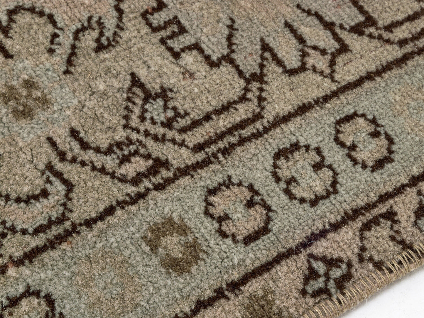 Muted Turkish Rug, Oushak Rug Neutral, Vintage Rug, Carpet rug, Area rug, 4x6 Handmade rug, Anatolia rug, Antique Oushak Rug,Office rug,8896