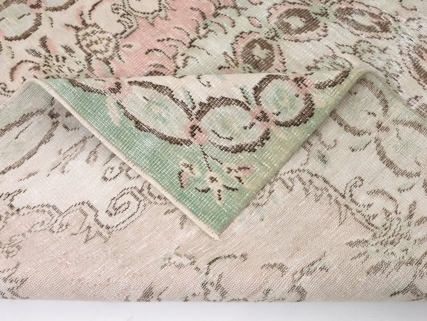 Faded Vintage Rug, Carpet rug, Turkish Oushak Rug, Area rug, Bedroom rug, Handmade rug, One of a kind Oushak Rug, Wool rug, Turkey rug,10247
