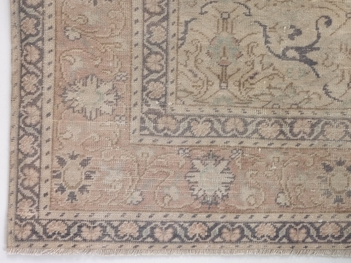 Oushak Rug, Area Rug, Carpet rug, Vintage rug, Handmade rug, Turkish rug, 7x9 rug, Distressed rug, One of a kind rug, Living room, 9475