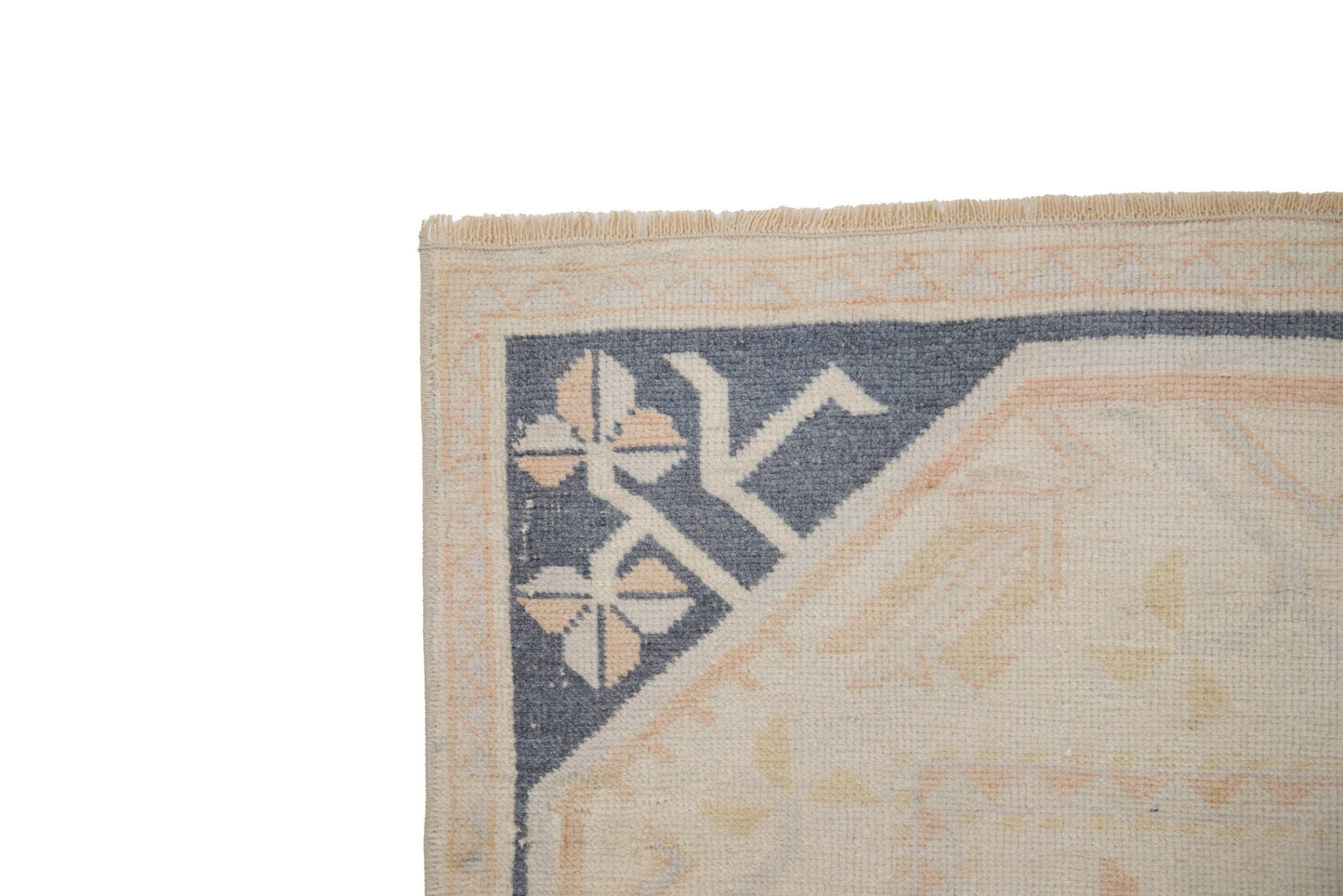 Faded Area Rug, Neutral Turkish Rug, Handmade rug, Oushak Rug, Vintage Rug, Wool Rug, Anatolia rug, Beige rug 5x8, Bedroom rug, 7727