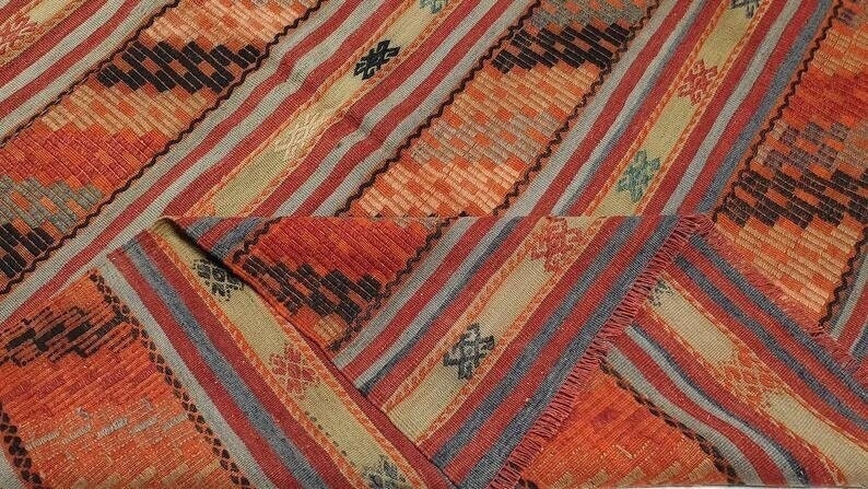Kilim Rug, Vintage Kilim Rug, Area Kilim Rug, 6x9 Kilim Rug, Handmade Kilim Rug, Wool Rug, Unique Rug, Eclectic Rug, Boho Rug, 2535