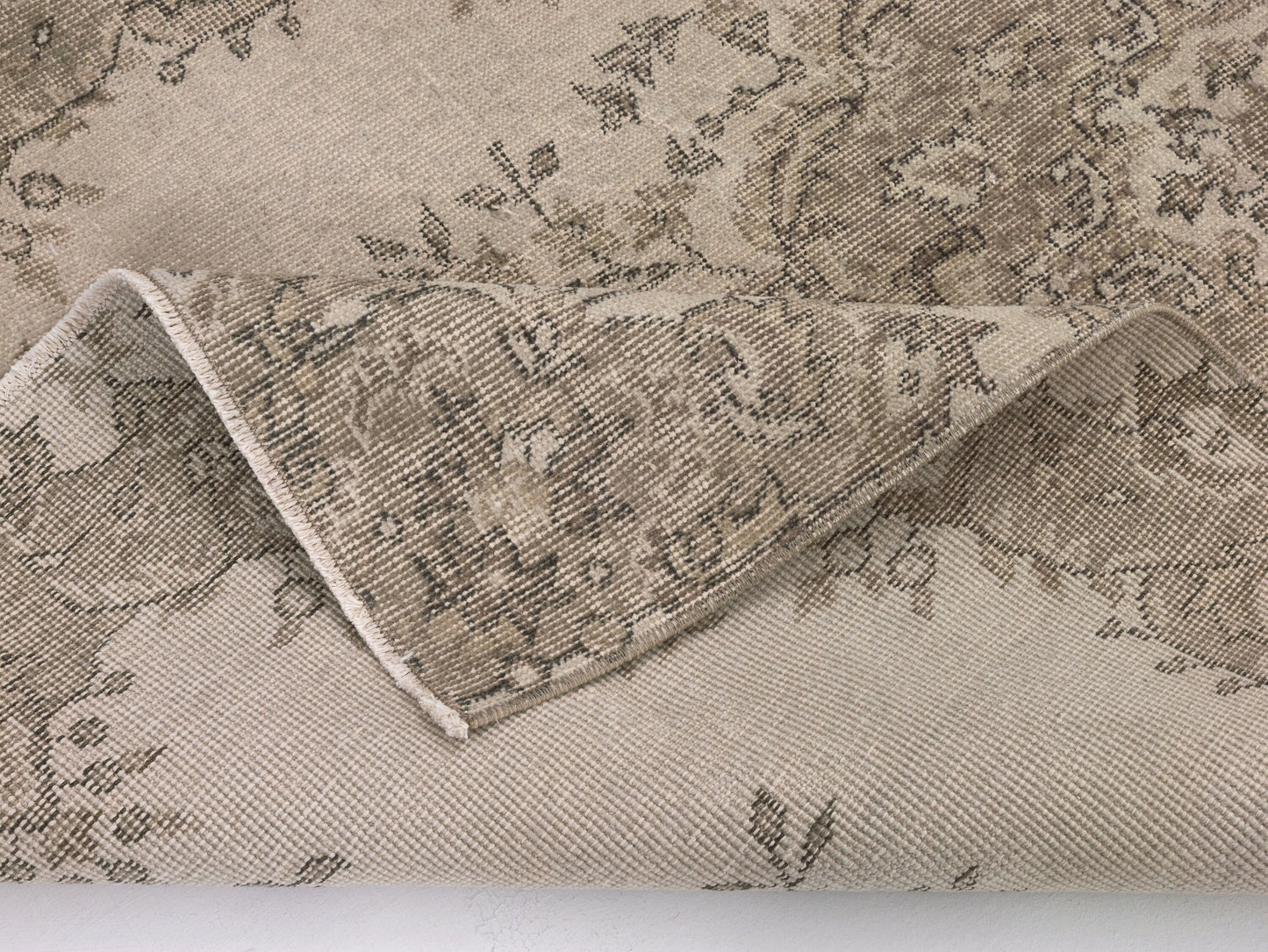 Beige Area rug, Small Vintage Rug, Turkish Oushak Rug, Handmade Rug, Carpet rug, Wool rug, Vintage Carpet, Bedroom rug, Rug 4x6, 9606