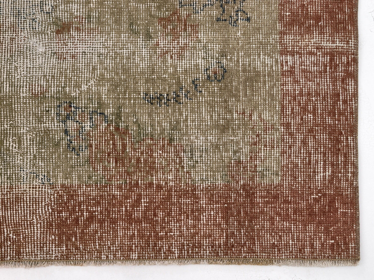 Small Oushak Rug, Vintage Rug, Turkish rug, Handmade rug, One of a kind rug, Distressed rug, Area rug 4x7, Bedroom rug, Bohemian rug, 9622