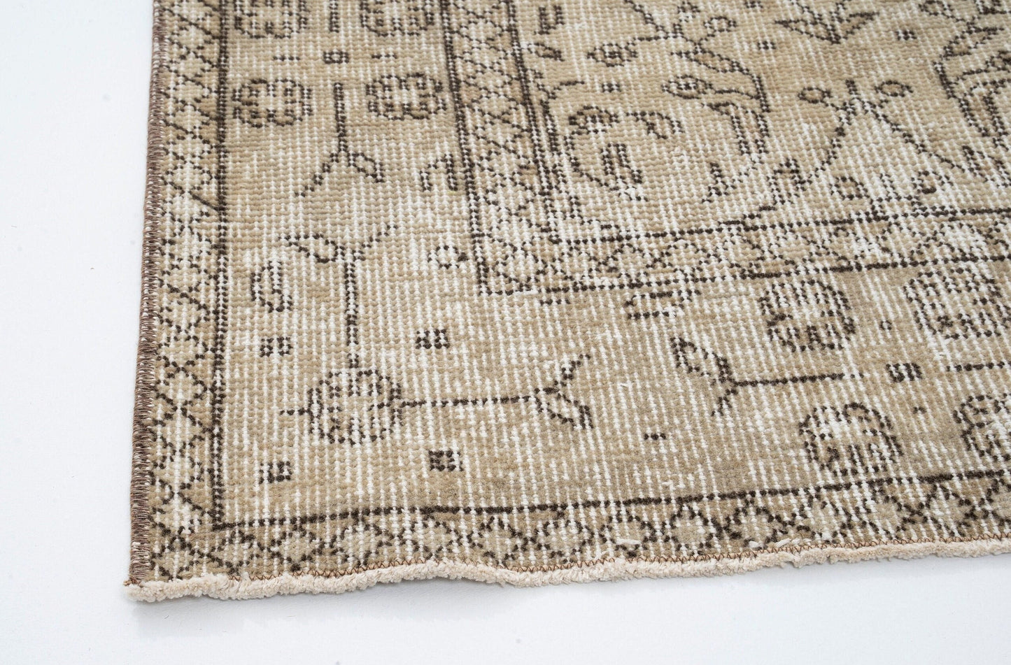 Neutral Oushak Rug ,4x7 Area Rug ,Turkish Rug ,Anatolia Rug ,Oushak Rug 4x7 ,Old Vintage rug ,Boho Rug ,Ethnic Carpet Rug ,9678