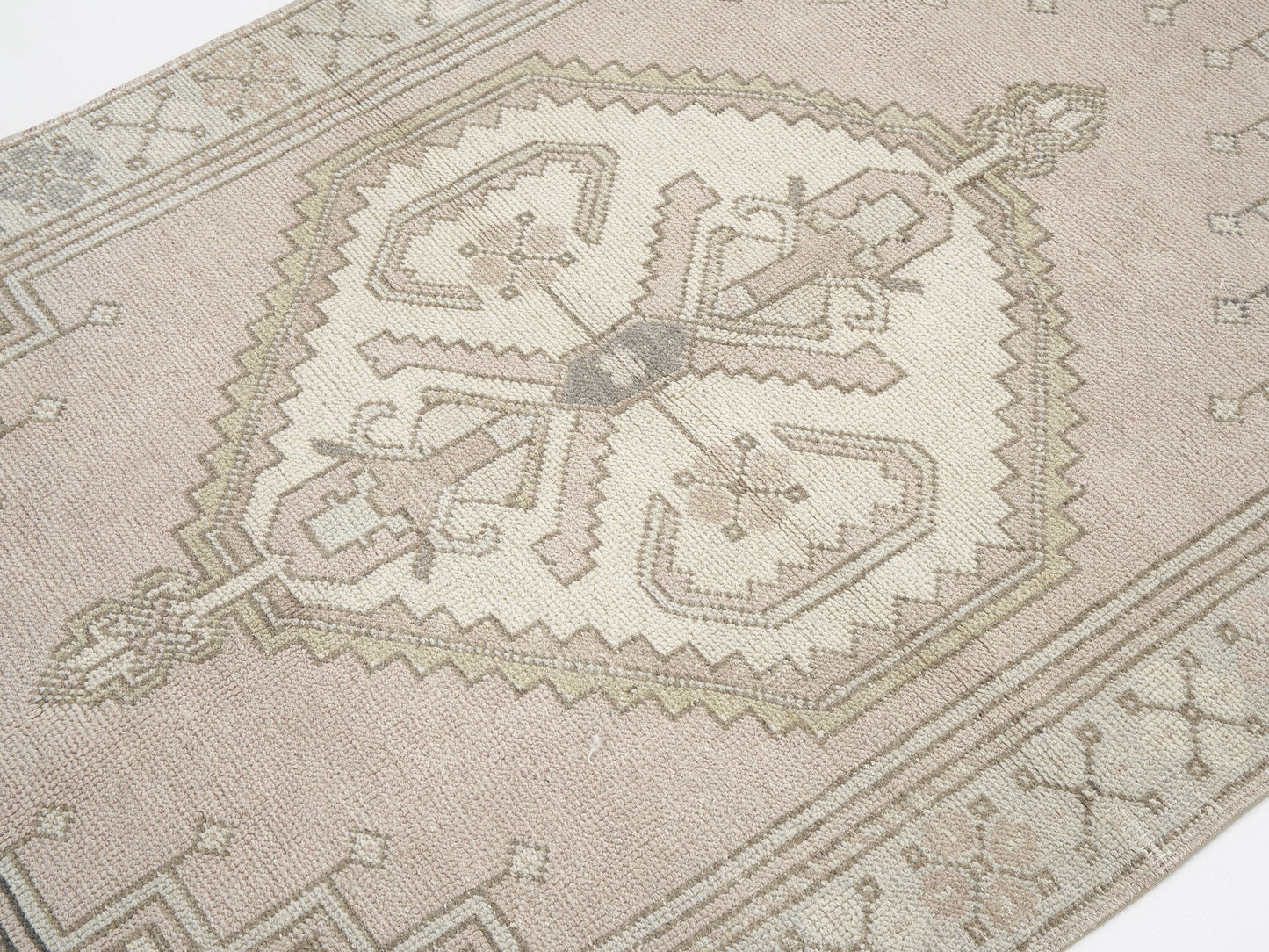 Vintage Rug, Turkish Rug, Handmade Rug, Oushak Rug, Area Rug, Neutral Rug,Bedroom Rug, Turkey Rug, Oushak Carpet, Rug 4x6, Carpet Rug, 12082