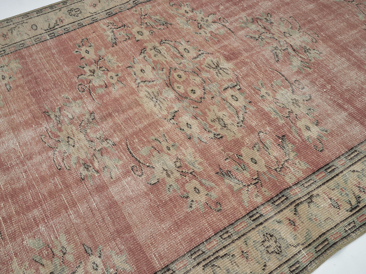 Turkish Vintage Rug, Handmade Area Rug, Oushak Antique Rug, Neutral Muted Rug, Bedroom Rug, Turkey Rug, Rug 6x8, Vintage Carpet, 12145