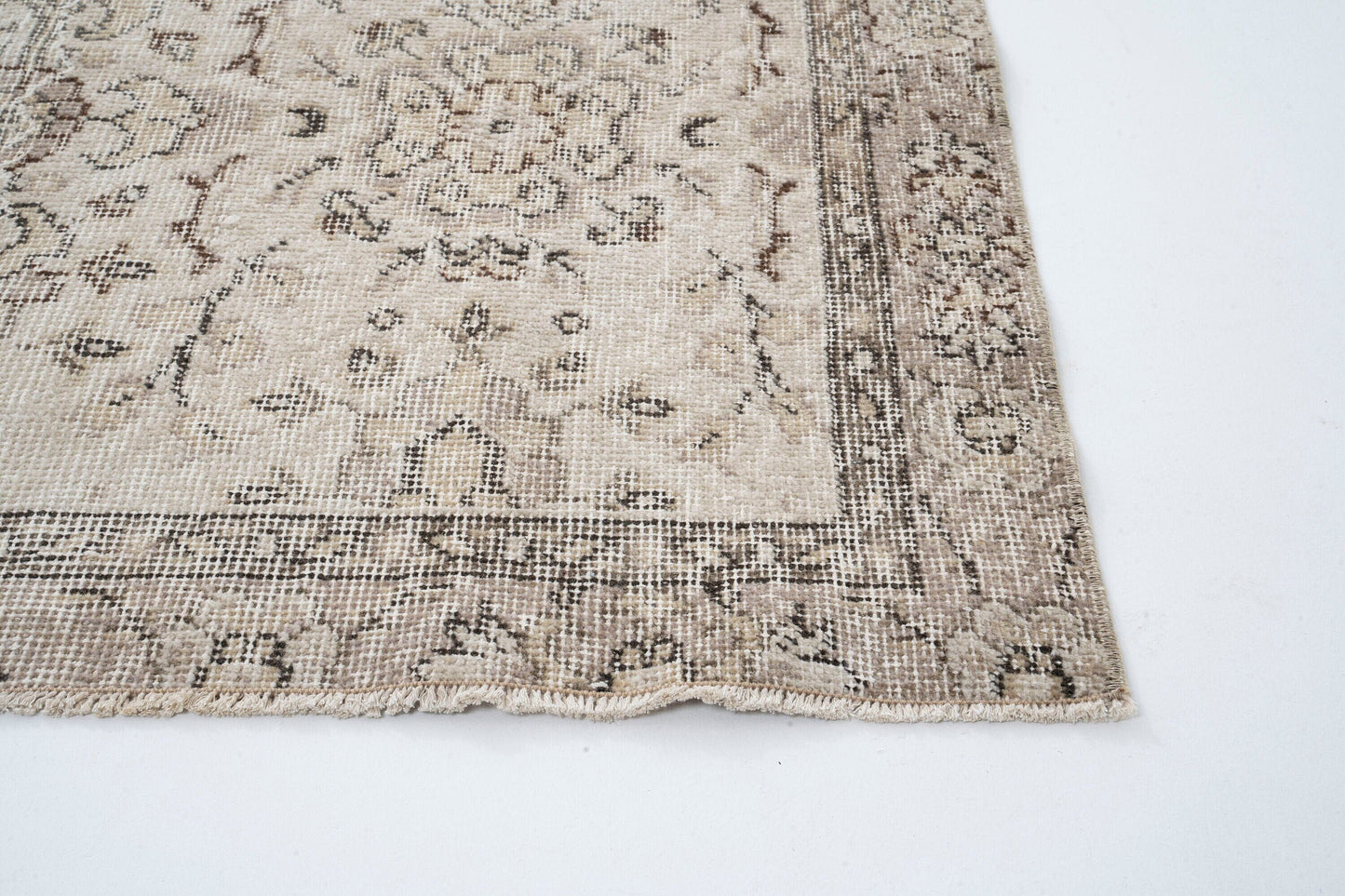 Turkish Vintage Rug , 3x6 Area Rug , Anatolia Rug, Unique Rug ,Small Rug ,Oushak rug,Antique Rug ,Wool Rug, Turkey rug, Floor rug, 9643