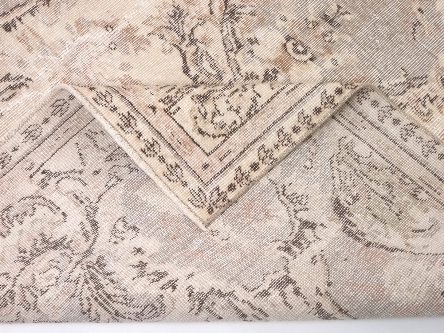Faded Turkish rug 5x8, Area Oushak rug, Vintage rug Muted , Floral rug, Unique, Handmade rug, Living room, Bedroom rug,Made in Turkey, 10278
