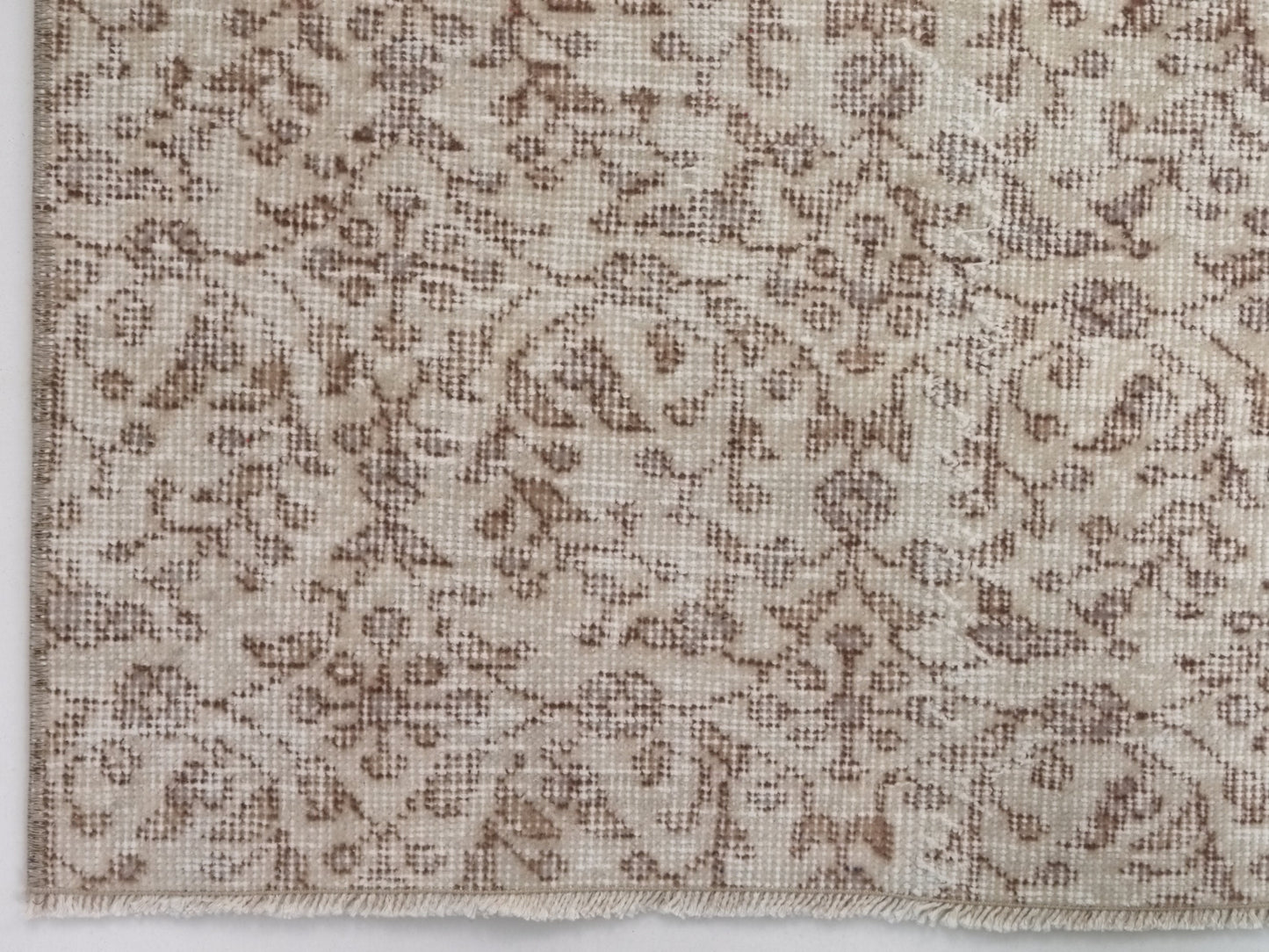 Floral Vintage Rug, 5x8 Turkish Oushak Rug, Area Rug, Faded rug, Antique Rug, Beige, Brown, Neutral rug, Carpet rug, Handmade rug, 10256