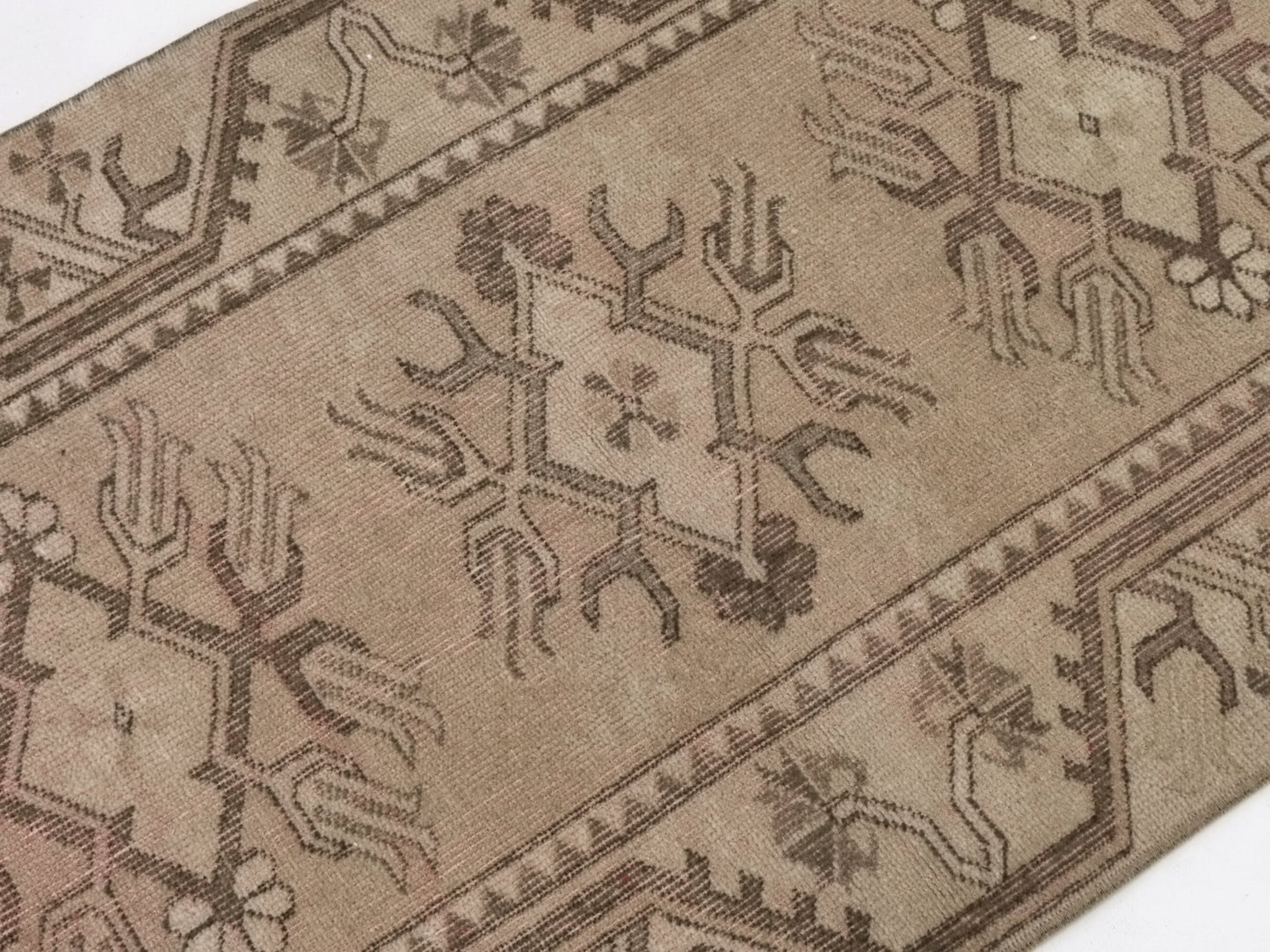 Pastel Oushak Rug, Vintage Rug, Neutral rug, Turkish rug, Carpet rug, Muted Rug, 3x5 Vintage rug, Small Beige rug 3x5, One of a kind, 9684