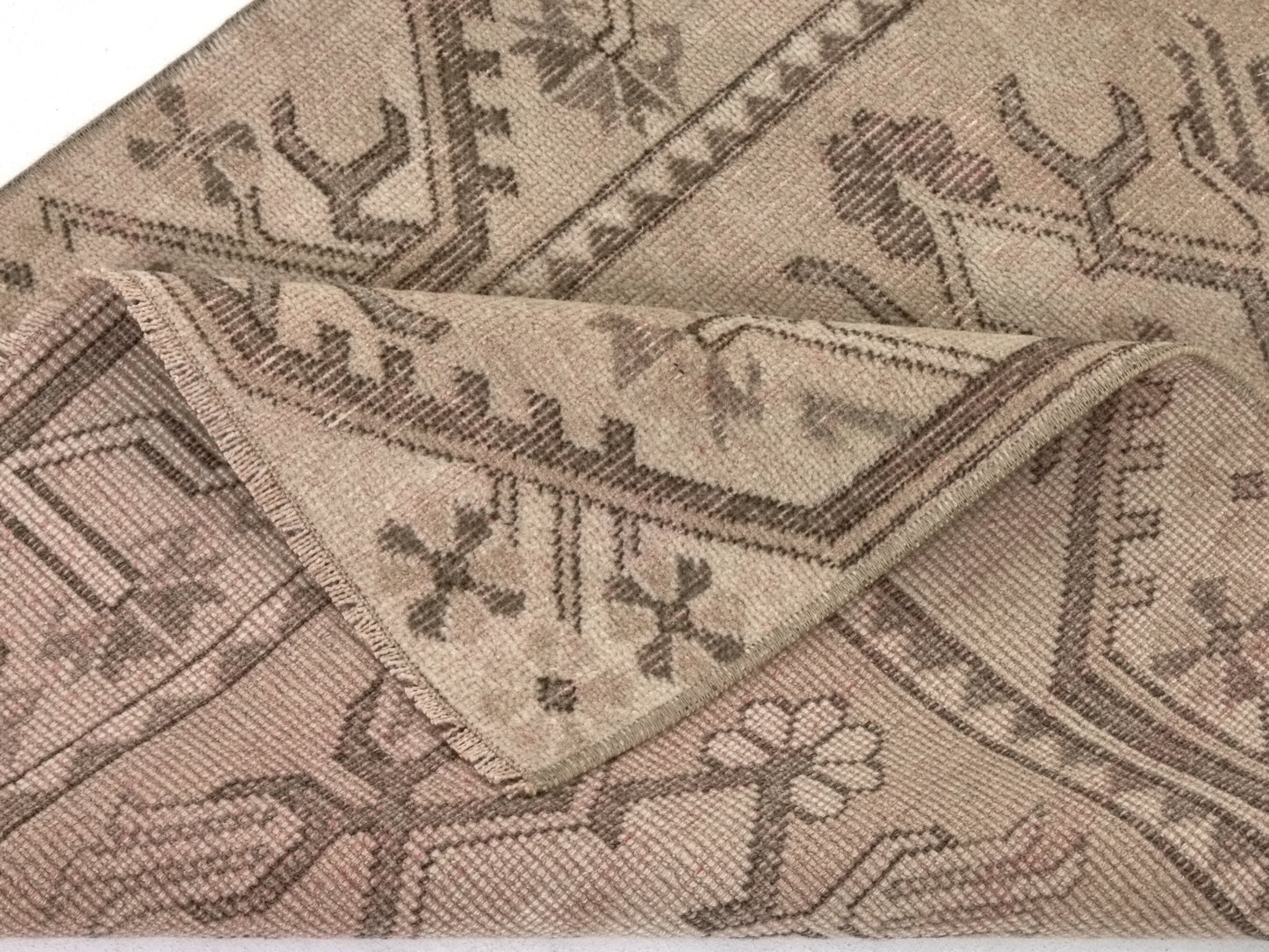 Pastel Oushak Rug, Vintage Rug, Neutral rug, Turkish rug, Carpet rug, Muted Rug, 3x5 Vintage rug, Small Beige rug 3x5, One of a kind, 9684