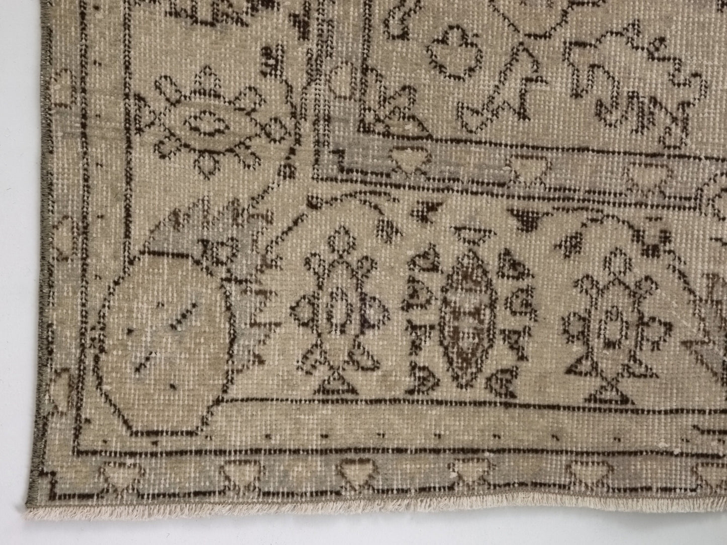 Antique Oushak Rug, Vintage Carpet Rug, Turkish Vintage Rug, Floral Rug, Old Handmade Area Rug, Primitive Rug, Unique rug, 6x10 Rug, 9561