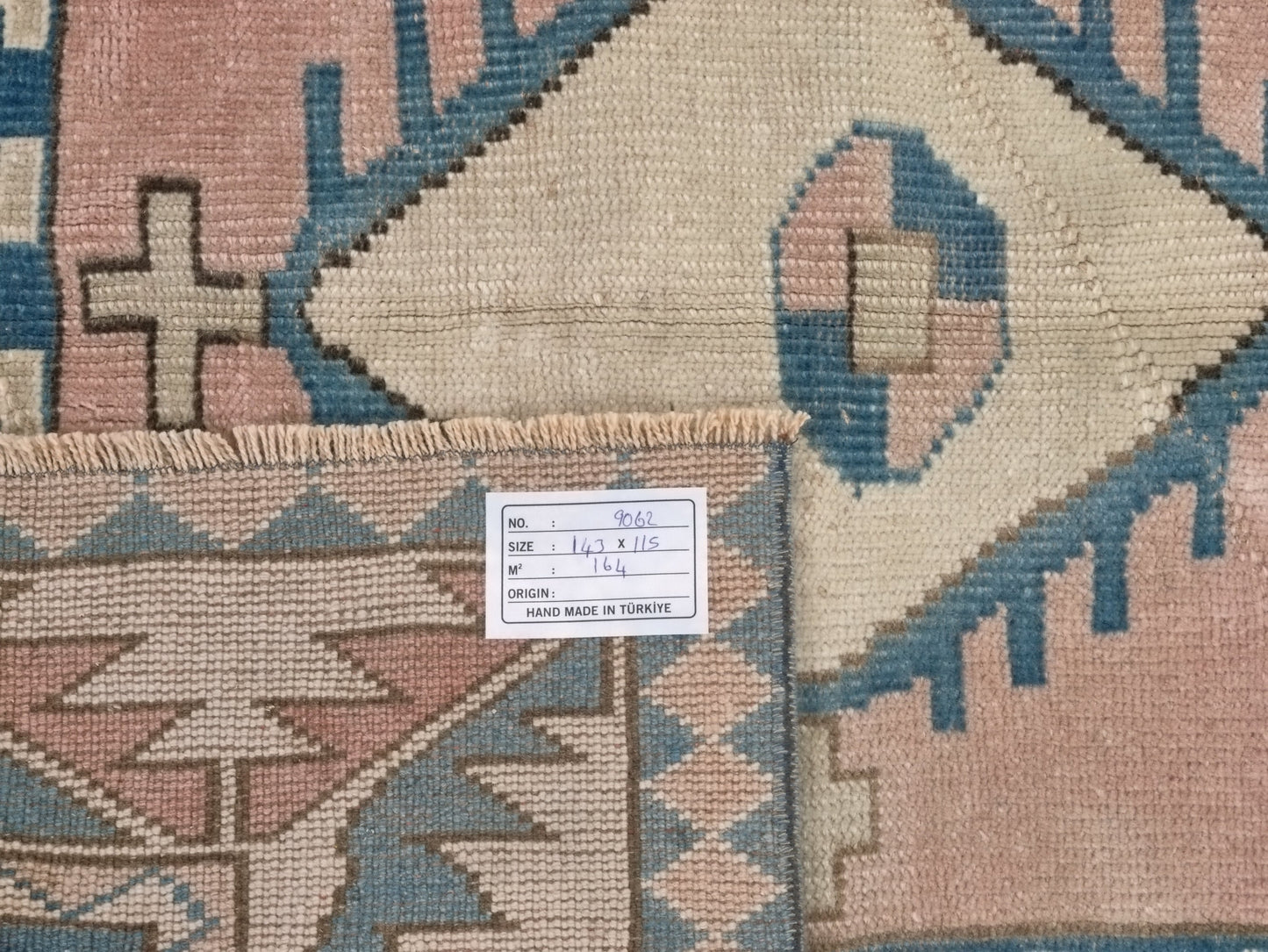 Geometric Turkish rug, Anatolia Rug, Oushak Rug, Vintage Rug, Unique rug, Wool rug, Handmade rug, Small rug 4x5, Entryway rug, 9062
