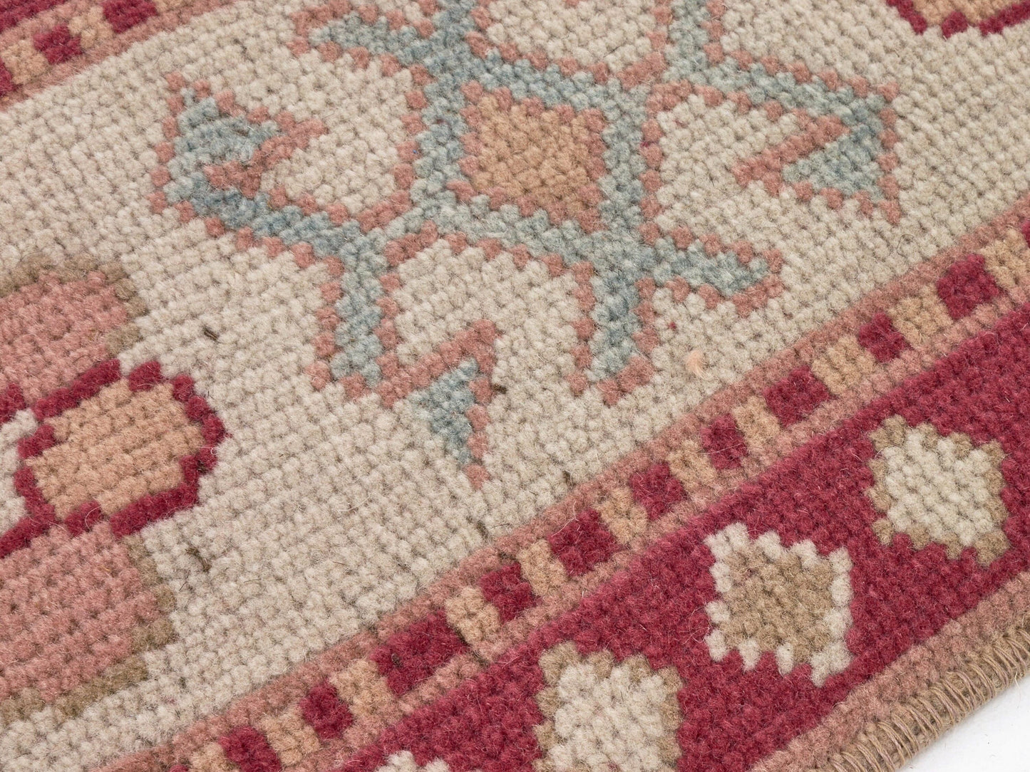 Neutral Handmade Vintage Rug , Ethnic Oushak rug , Anatolian Turkish Rug, Boho rug, Eclectic Rug, Small rug 3x5, Unique rug, Soft rug, 8655