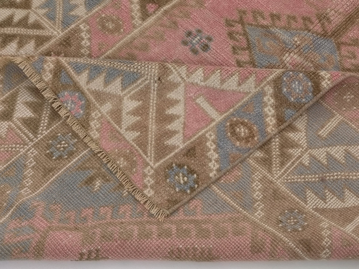 Faded Turkish rug, Anatolia Oushak rug, Vintage Area rug, Boho rug, Fine rug, 4x6 Rug, Tribal rug, Nursery rug, Ethnic rug, 10043