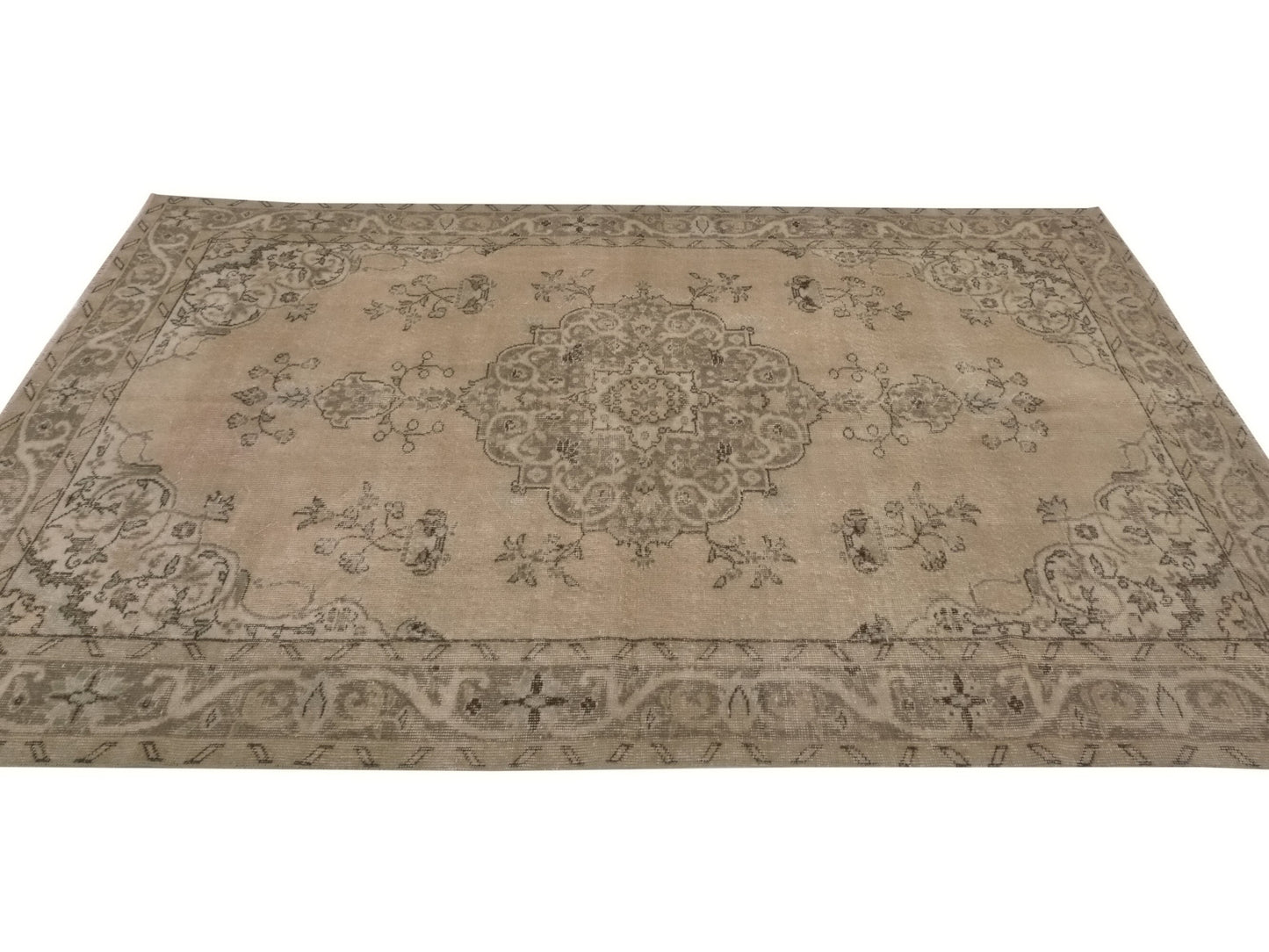 Antique Turkish rug, Oushak Vintage rug , 6x9 Area rug, Turkish rug, Neutral rug , Soft rug , Oriental rug, Old rug, 9004