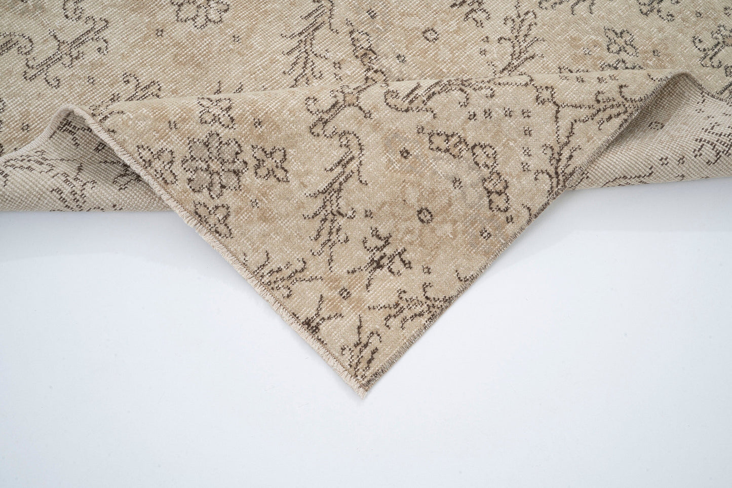 Turkish Rug, Rug 4x7, Vintage Rug 4x7, Handmade Area Faded rug, Unique rug, Boho decor, Bedroom rug, Muted rug, Oushak Carpet Rug, 9662
